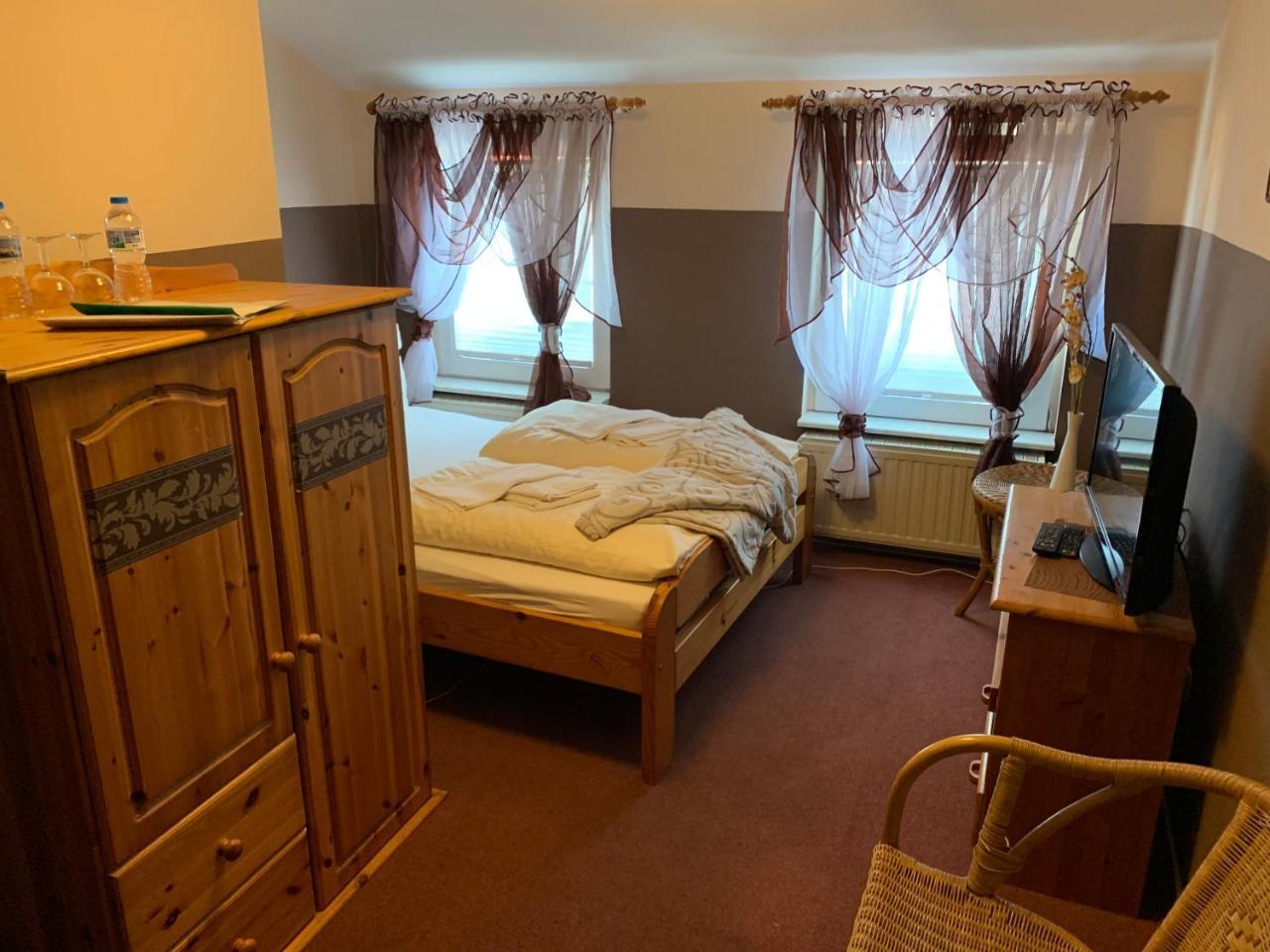 Hotel Mythos Oranienburg Eksteriør bilde